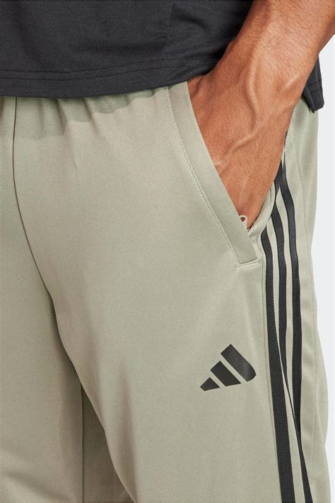 hoeveel kost adidas sportbroek|Adidas sportbroeken retro.